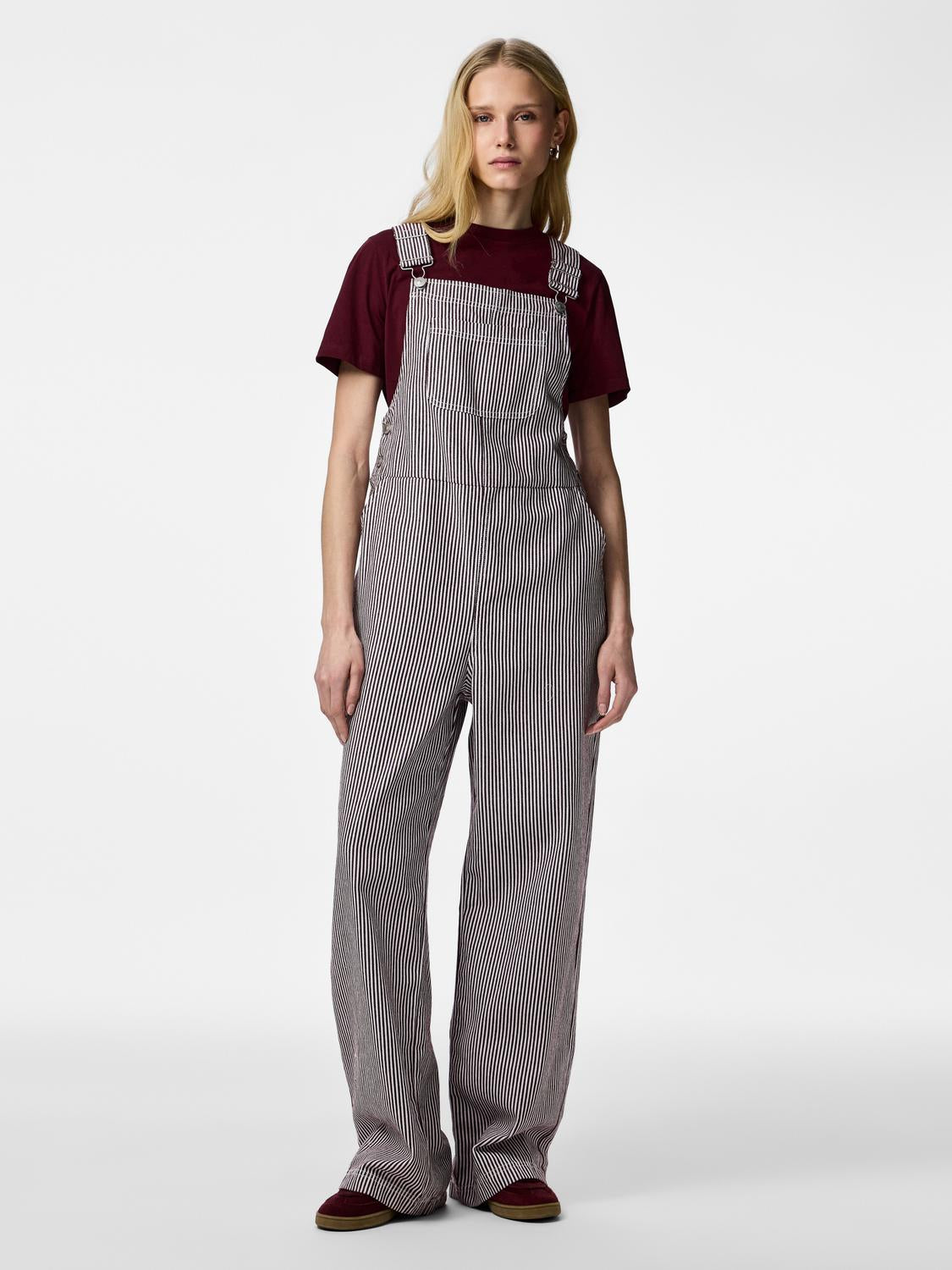 model_shot-front